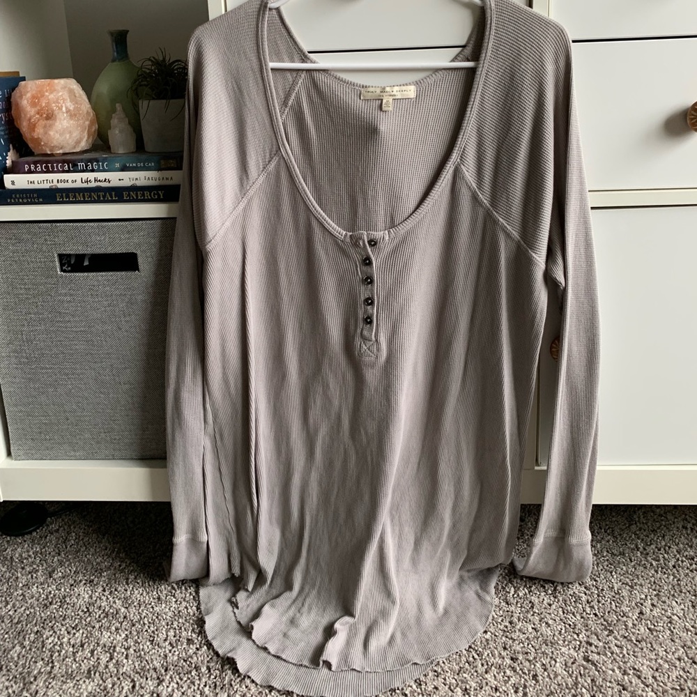 URBAN OUTFITTERS thermal long sleeve